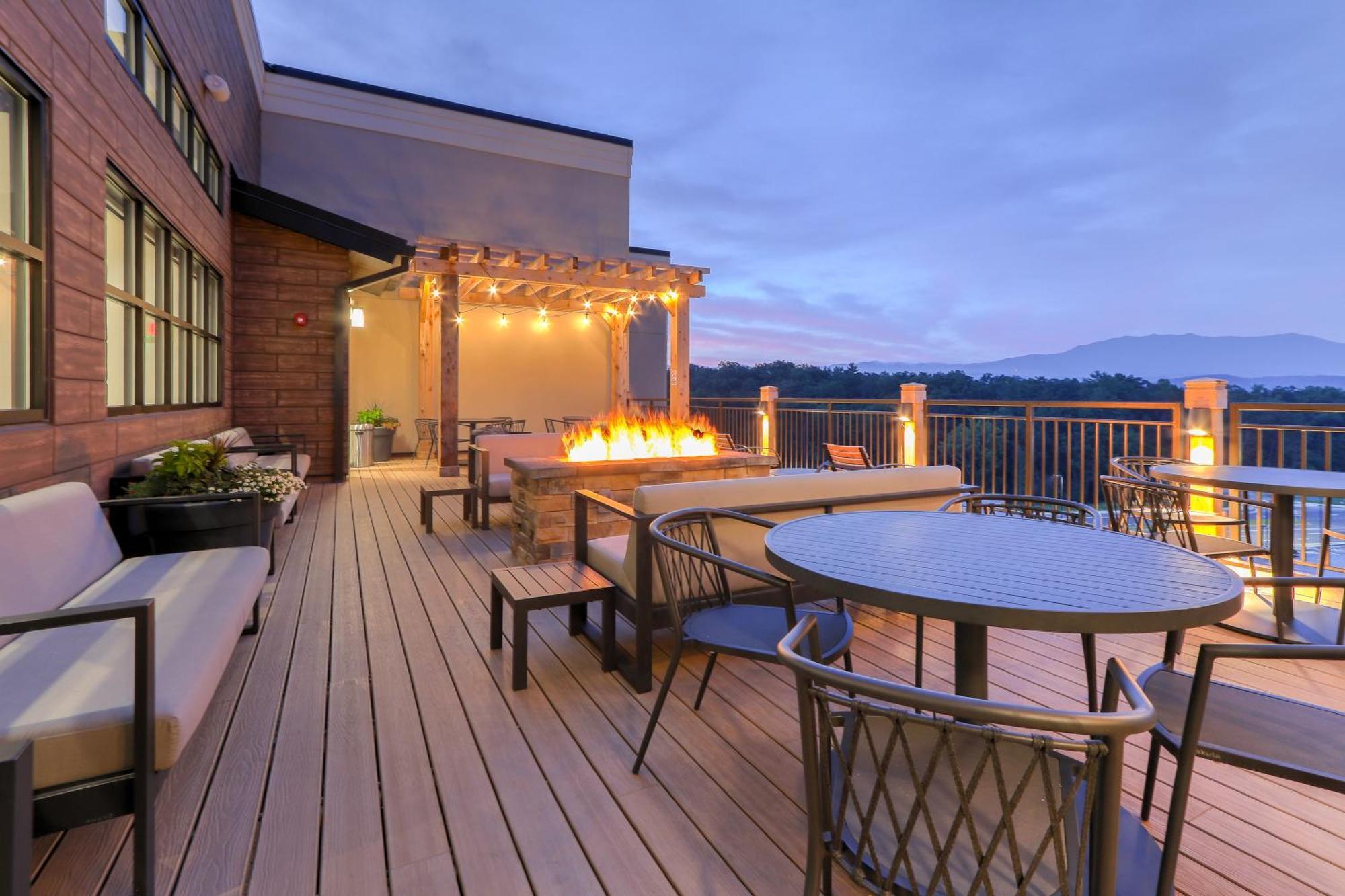 Staybridge Suites Pigeon Forge - Smoky Mtns By Ihg Εξωτερικό φωτογραφία